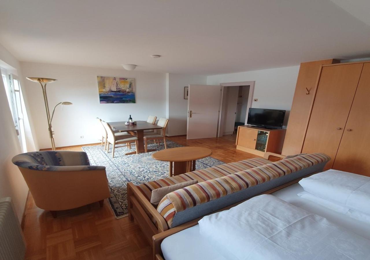 Haus Kraller-Urlaub Mit Seeblick Милщат Екстериор снимка