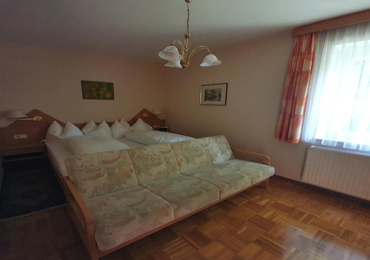 Haus Kraller-Urlaub Mit Seeblick Милщат Екстериор снимка