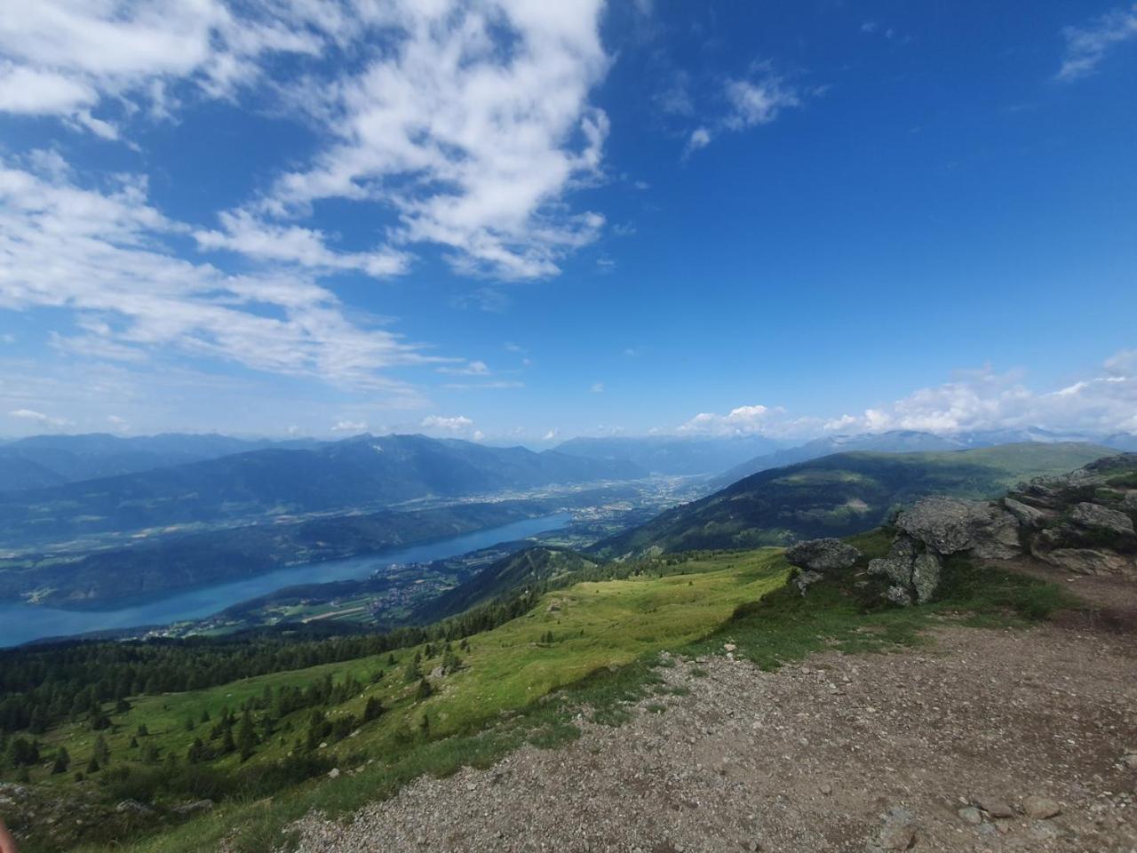 Haus Kraller-Urlaub Mit Seeblick Милщат Екстериор снимка