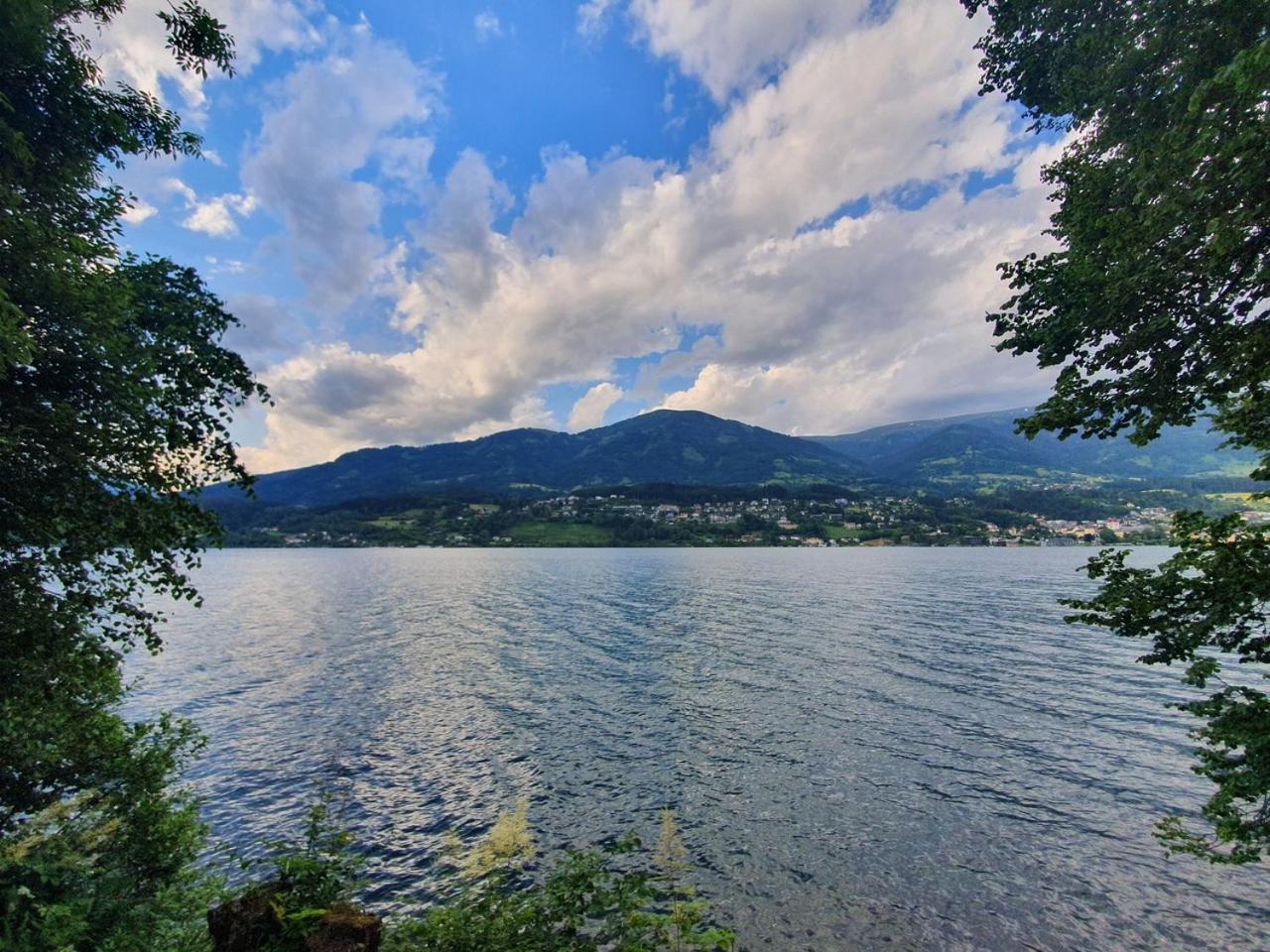 Haus Kraller-Urlaub Mit Seeblick Милщат Екстериор снимка